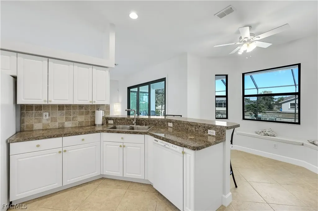 1417 SW 28th Terrace Cape Coral FL 33914