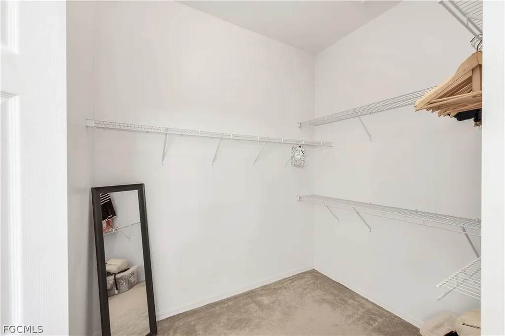 1417 SW 28th Terrace Cape Coral FL 33914