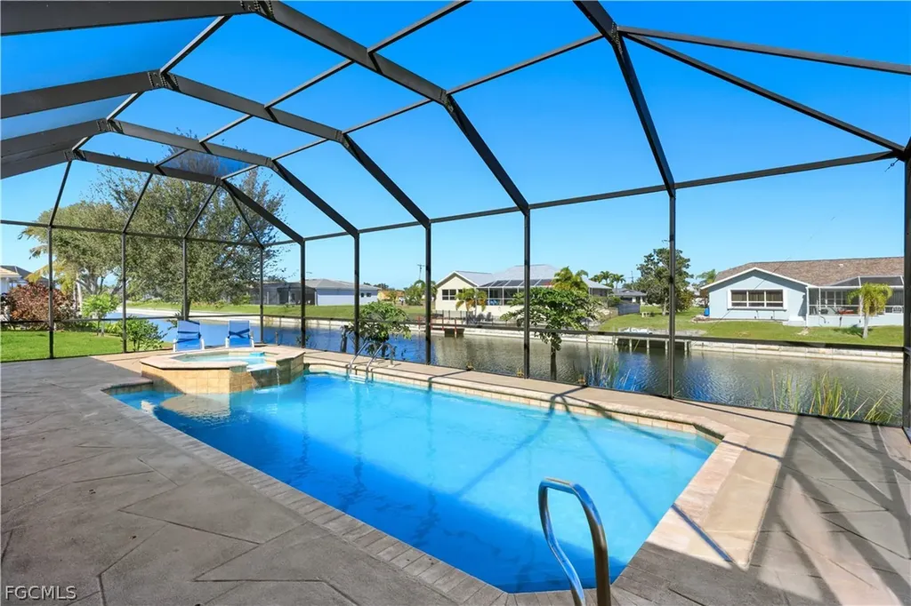 1417 SW 28th Terrace Cape Coral FL 33914