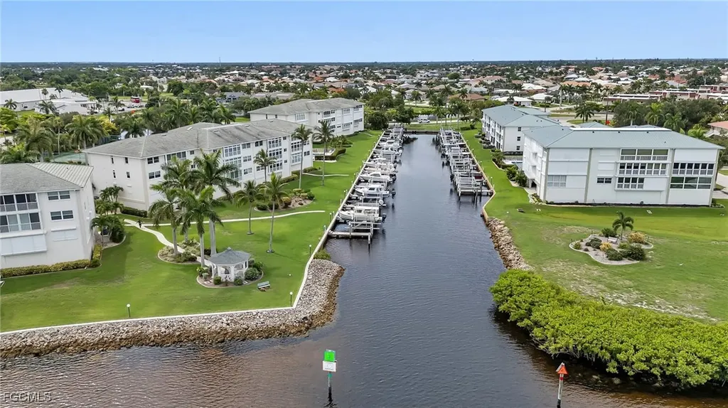 1250 W Marion Avenue Punta Gorda FL 33950
