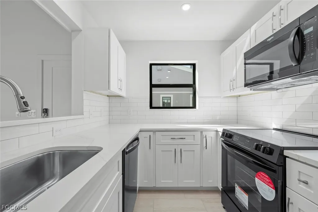736 Donax Street Sanibel FL 33957