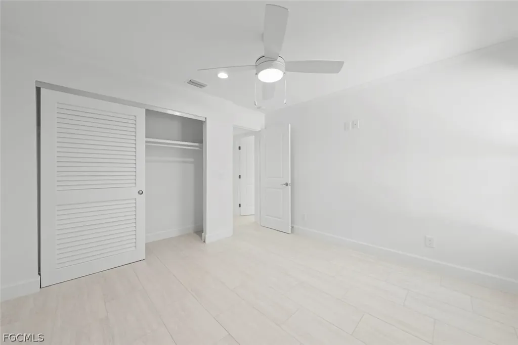 736 Donax Street Sanibel FL 33957