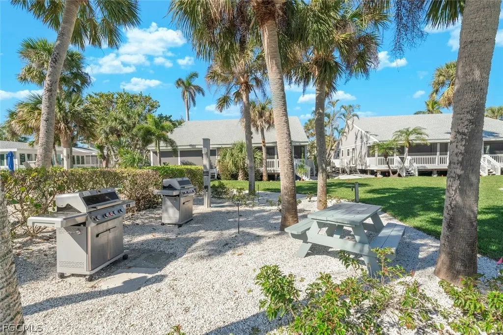 736 Donax Street Sanibel FL 33957
