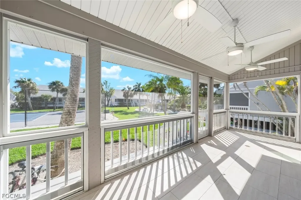 736 Donax Street Sanibel FL 33957