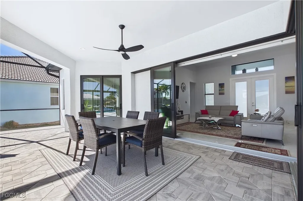3121 SW 26th Place Cape Coral FL 33914