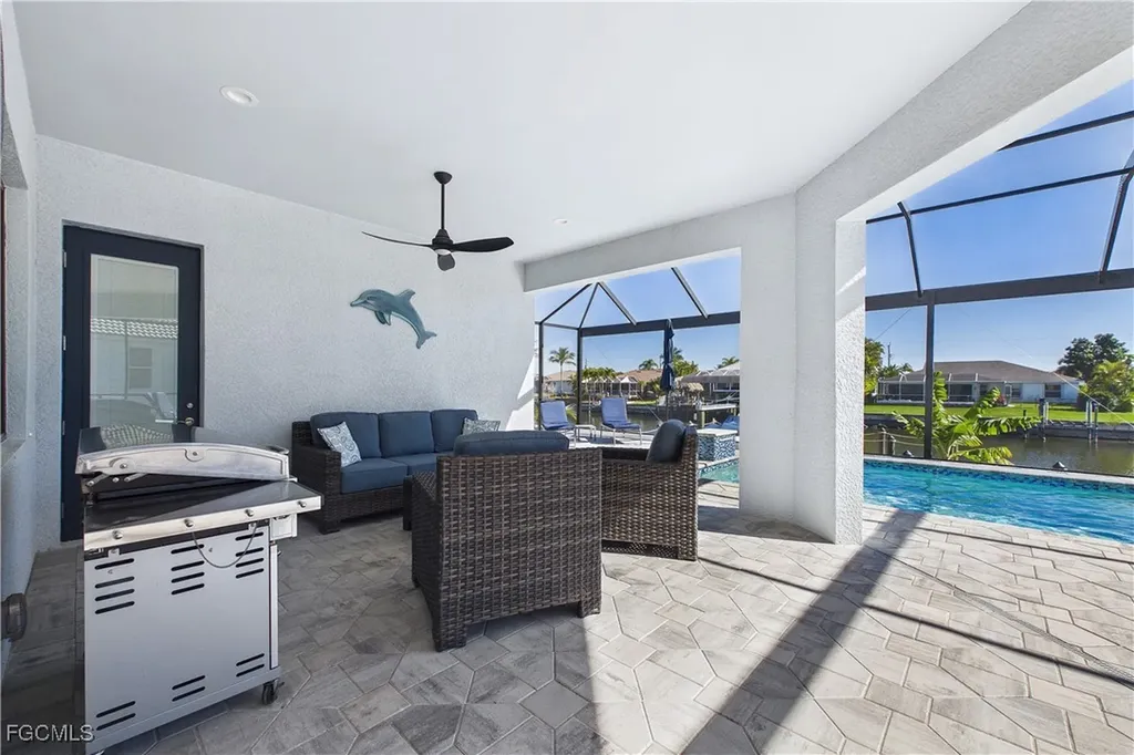3121 SW 26th Place Cape Coral FL 33914