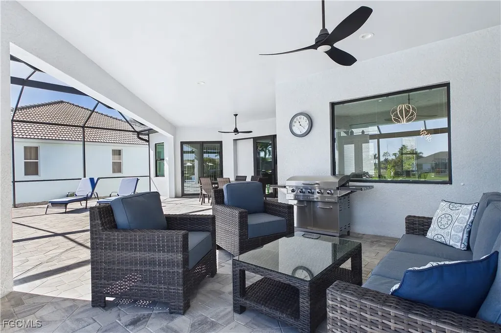 3121 SW 26th Place Cape Coral FL 33914