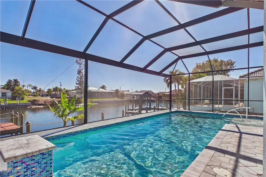 3121 SW 26th Place Cape Coral FL 33914