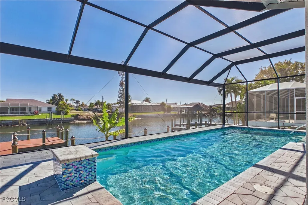 3121 SW 26th Place Cape Coral FL 33914