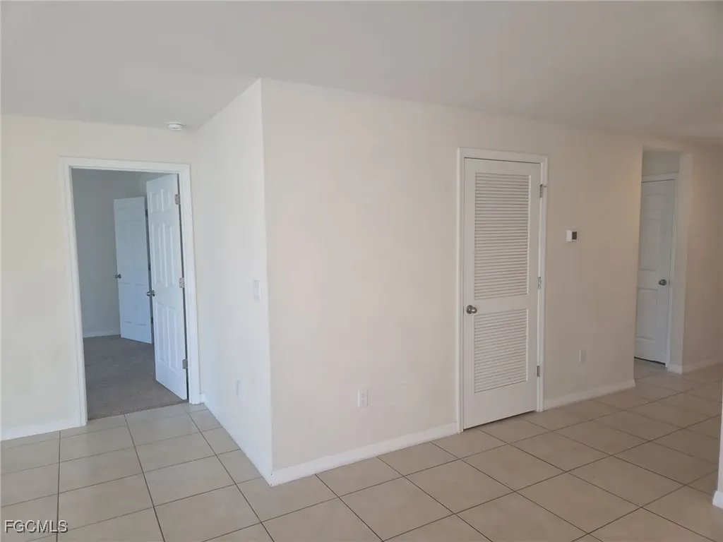 3515 NE 12th Place Cape Coral FL 33909