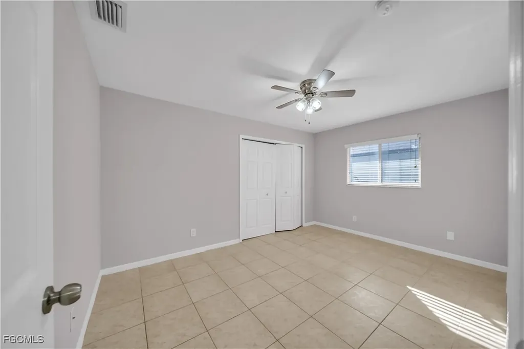 2032 NE 6th Street Cape Coral FL 33909