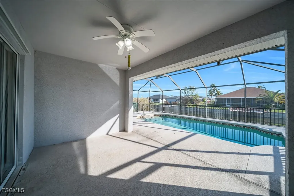 2032 NE 6th Street Cape Coral FL 33909