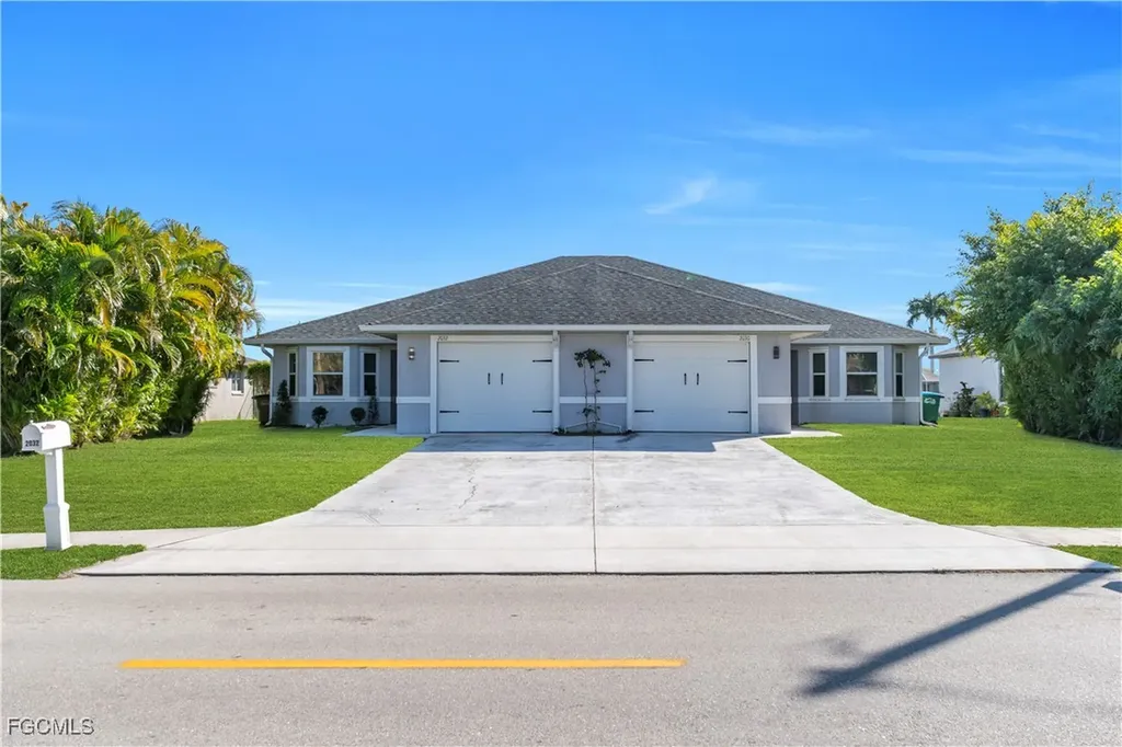 2032 NE 6th Street Cape Coral FL 33909