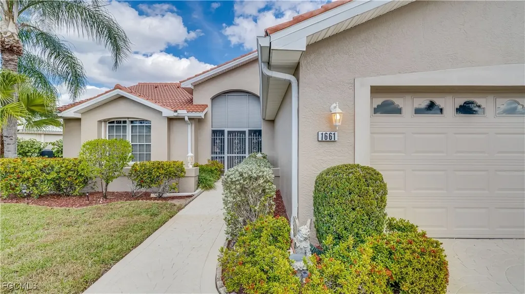 1661 Palo Duro Boulevard North Fort Myers FL 33917