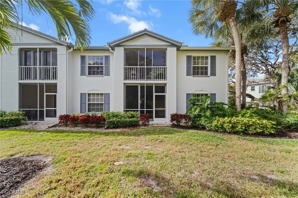871 Tanbark Drive Naples FL 34108