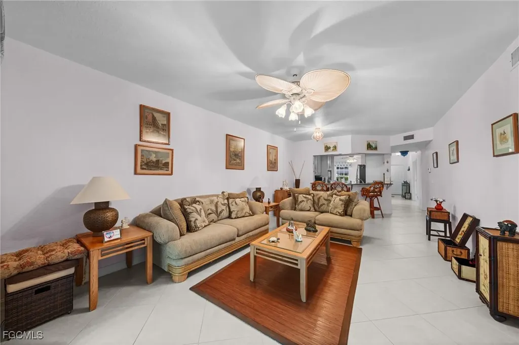 871 Tanbark Drive Naples FL 34108
