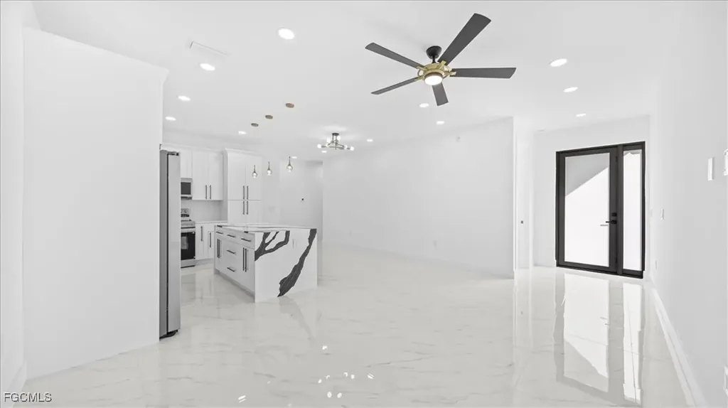 4607 Hanna Avenue N Lehigh Acres FL 33971