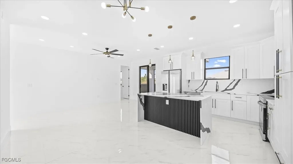 4607 Hanna Avenue N Lehigh Acres FL 33971