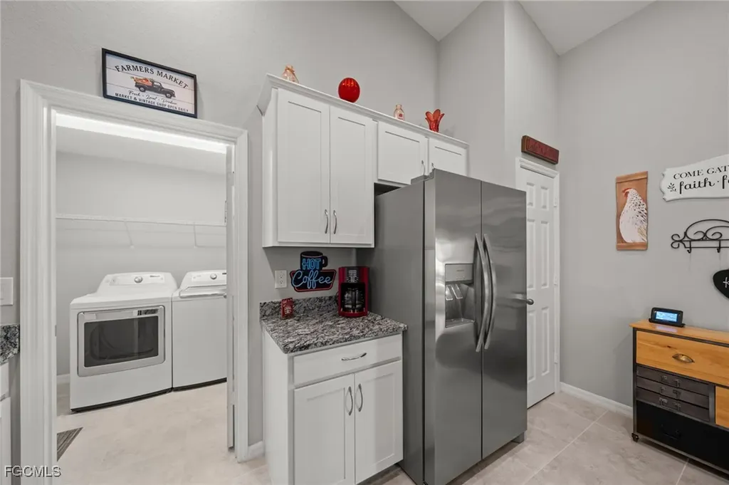 2805 NW 12th Lane Cape Coral FL 33993