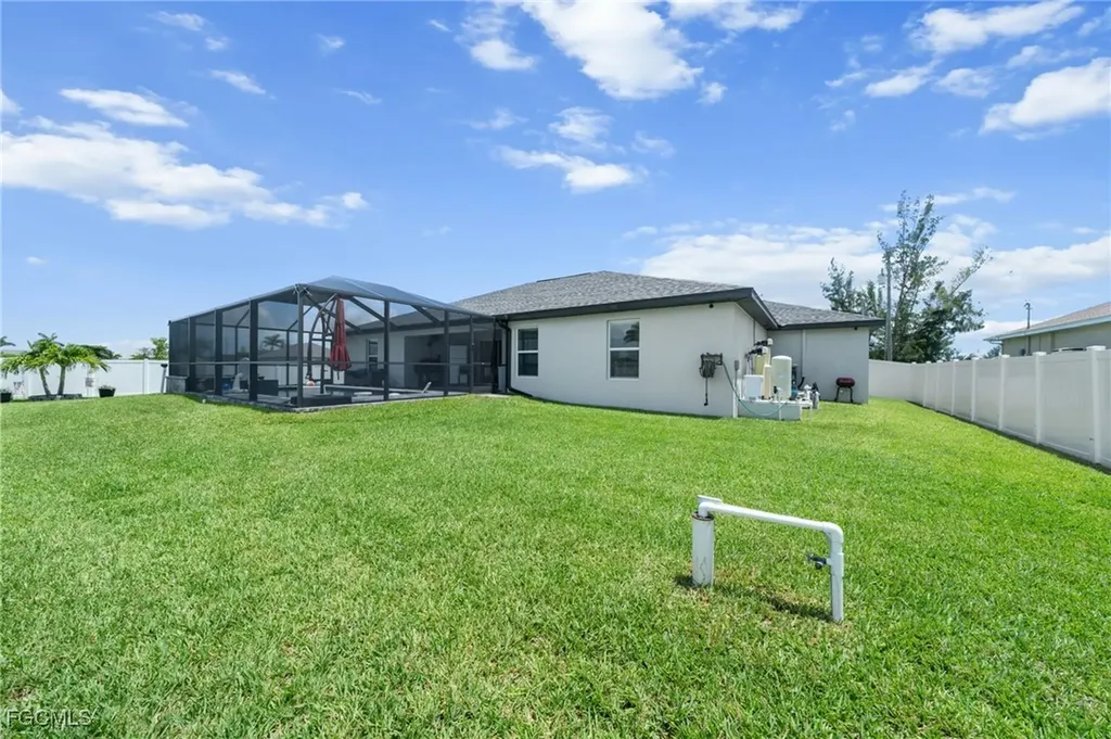 2805 NW 12th Lane Cape Coral FL 33993