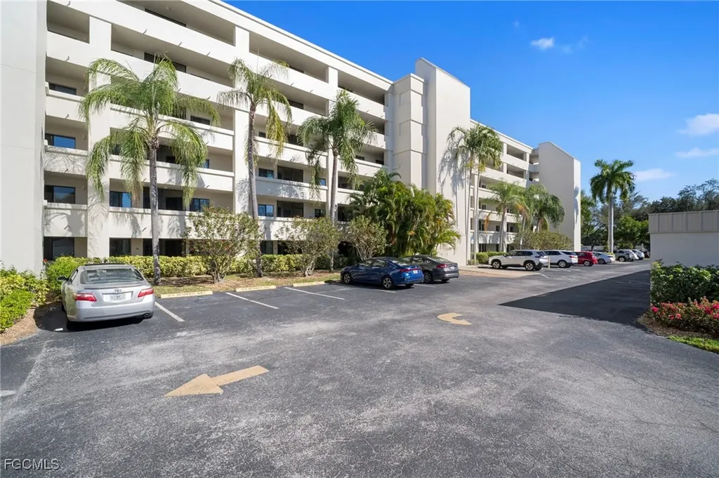 7406 Lake Breeze Drive Fort Myers FL 33907