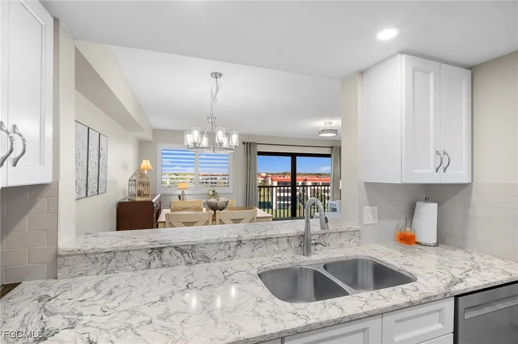 7406 Lake Breeze Drive Fort Myers FL 33907