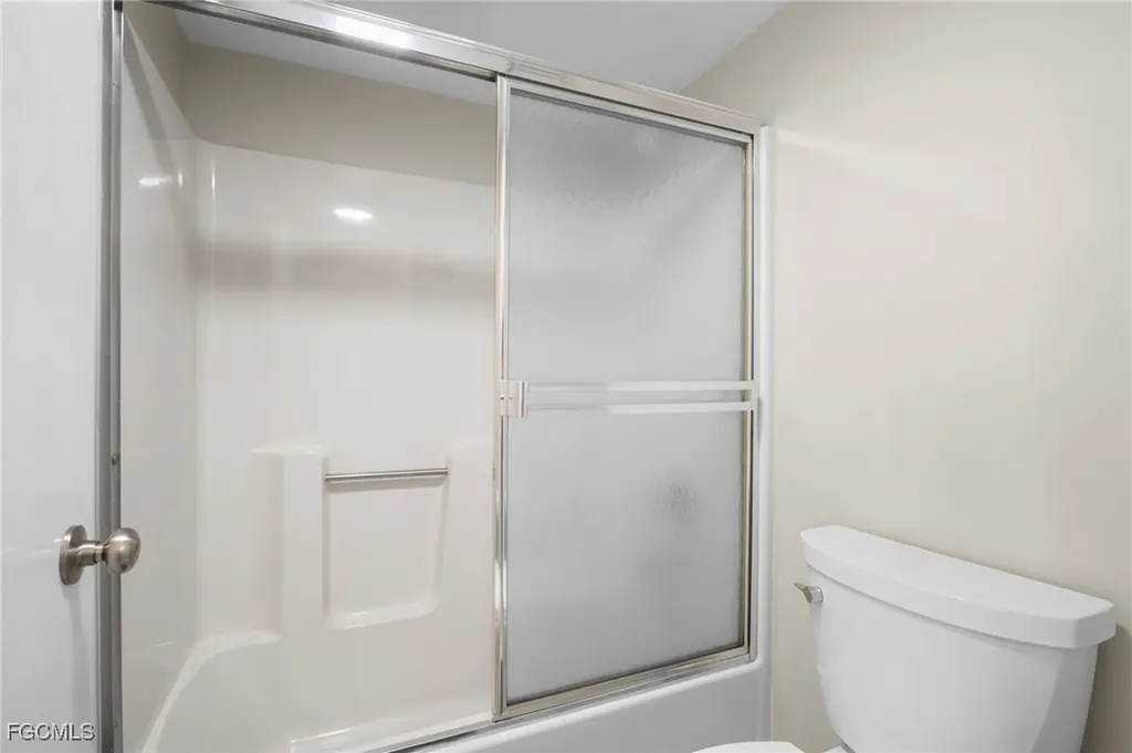 7406 Lake Breeze Drive Fort Myers FL 33907