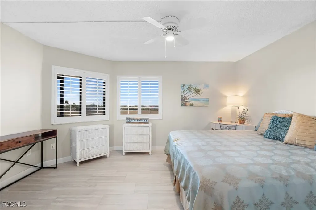 7406 Lake Breeze Drive Fort Myers FL 33907