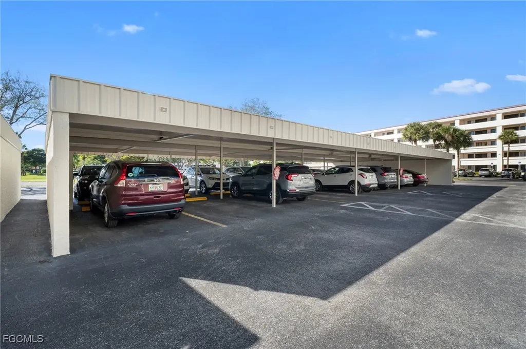 7406 Lake Breeze Drive Fort Myers FL 33907