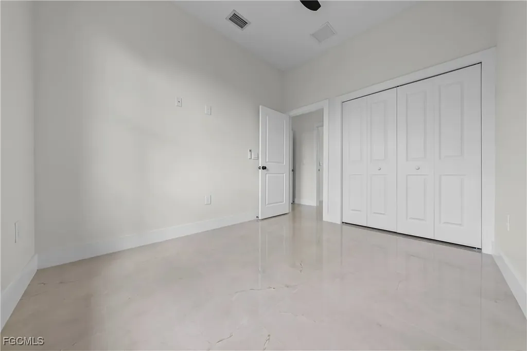 927 Norfolk Avenue S Lehigh Acres FL 33974