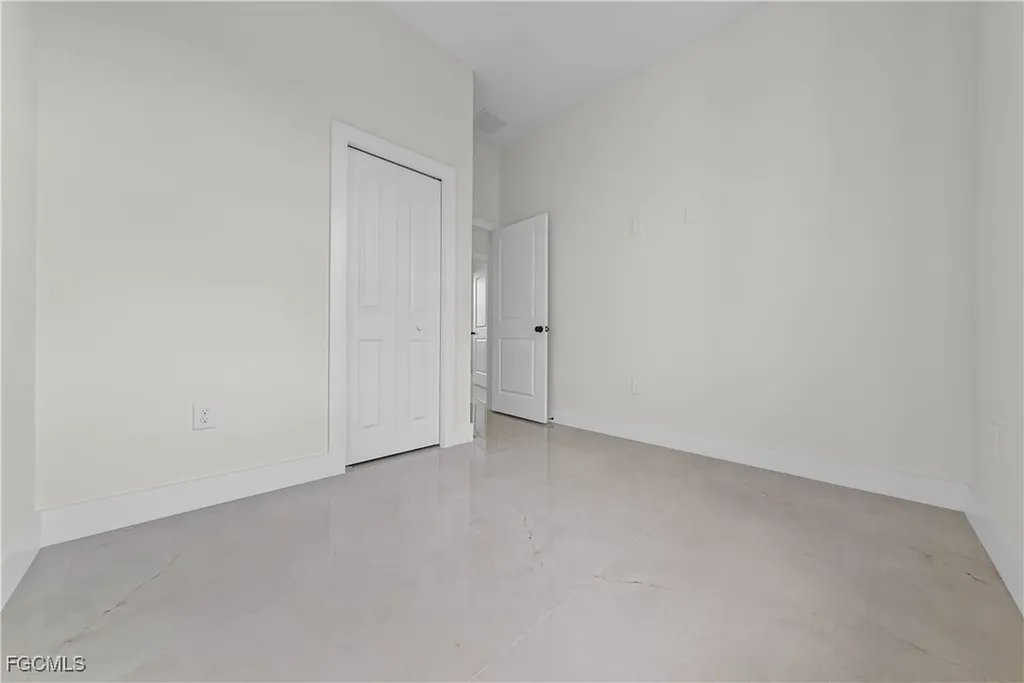 927 Norfolk Avenue S Lehigh Acres FL 33974