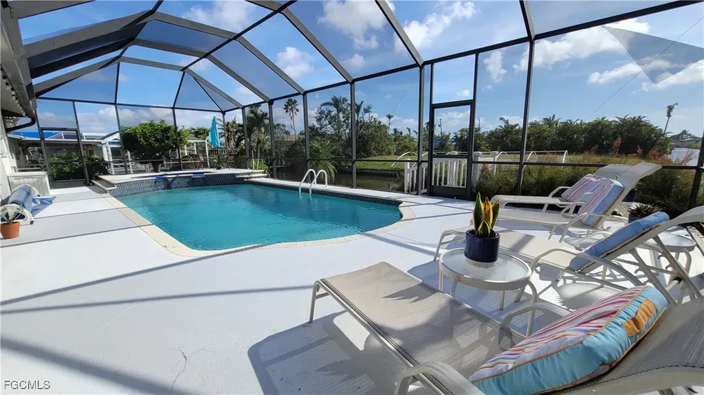 1126 SE 13th Terrace Cape Coral FL 33990