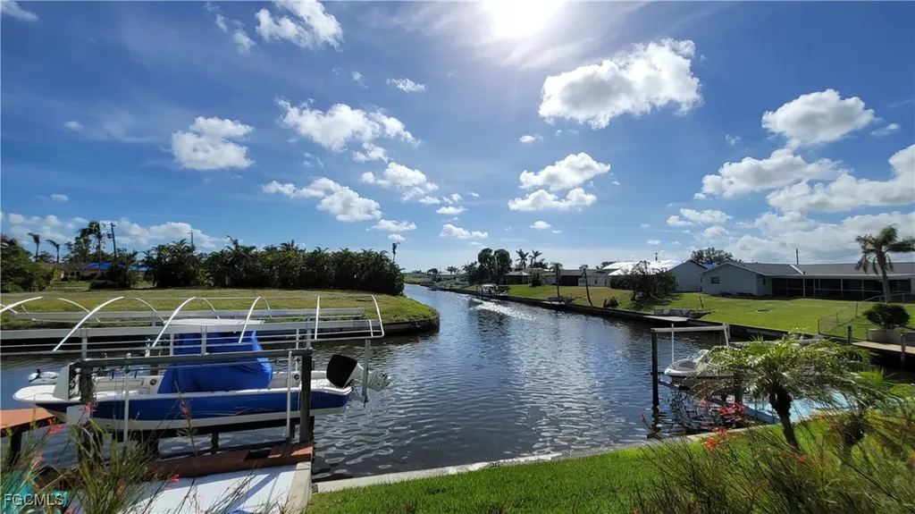1126 SE 13th Terrace Cape Coral FL 33990