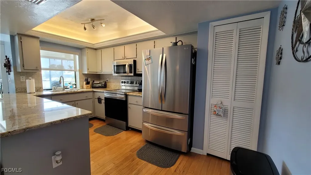 1126 SE 13th Terrace Cape Coral FL 33990