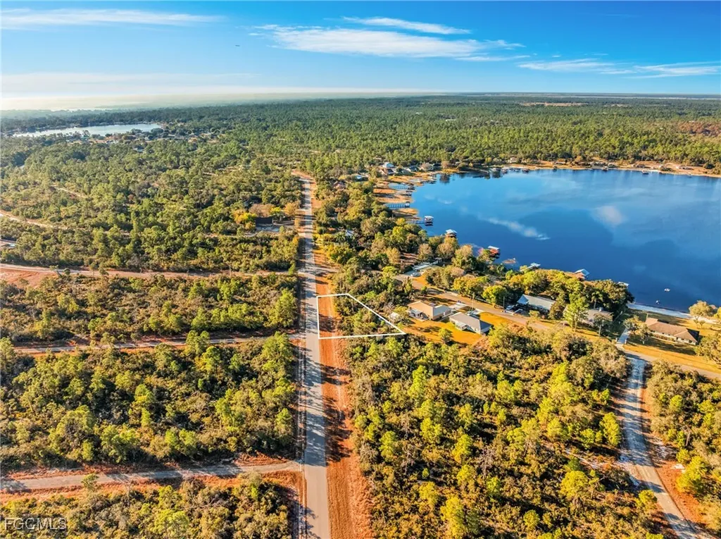 1234 Wildflower Street Lake Placid FL 33852