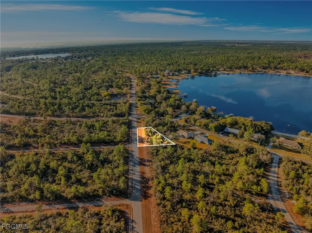1234 Wildflower Street Lake Placid FL 33852