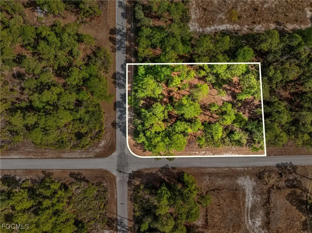 4206 E 13th Street Lehigh Acres FL 33972