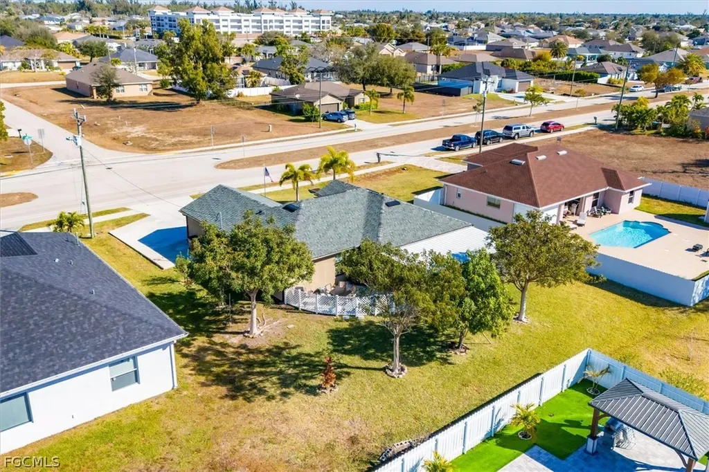 1826 SW Trafalgar Parkway Cape Coral FL 33991