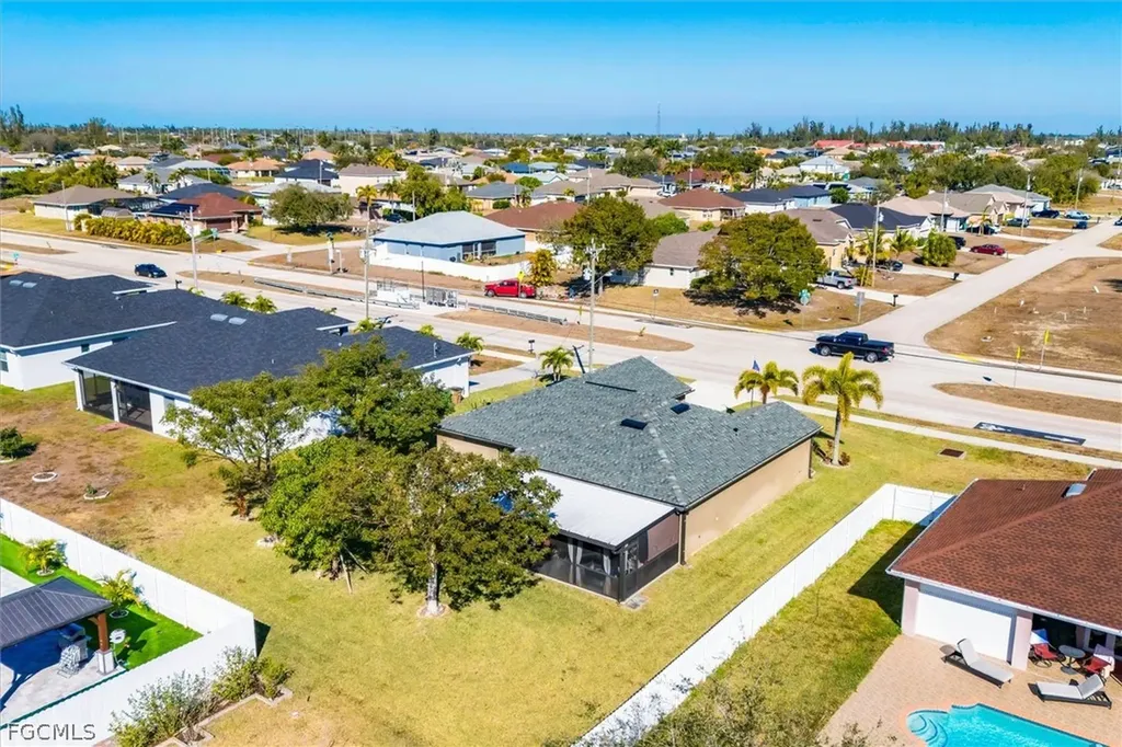 1826 SW Trafalgar Parkway Cape Coral FL 33991