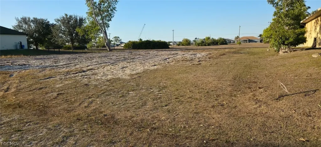 1425 NW 15th Terrace Cape Coral FL 33993