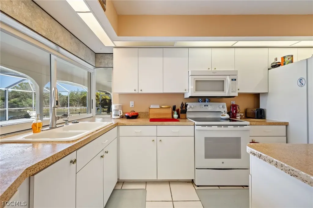 11701 Pinewood Lakes Drive Fort Myers FL 33913
