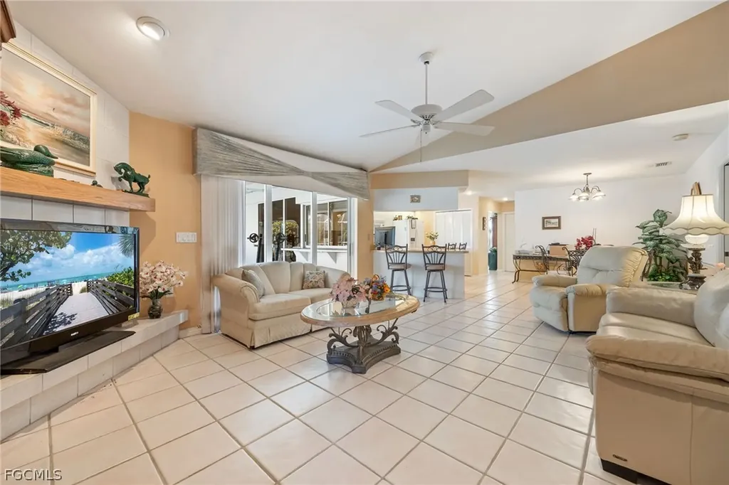 11701 Pinewood Lakes Drive Fort Myers FL 33913