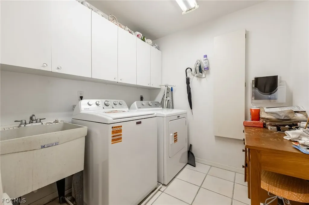 11701 Pinewood Lakes Drive Fort Myers FL 33913