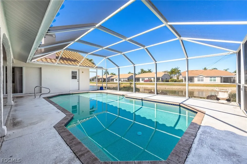 11701 Pinewood Lakes Drive Fort Myers FL 33913