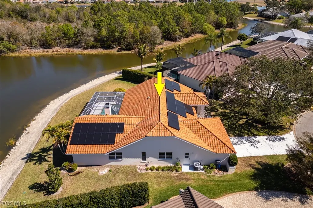 11701 Pinewood Lakes Drive Fort Myers FL 33913