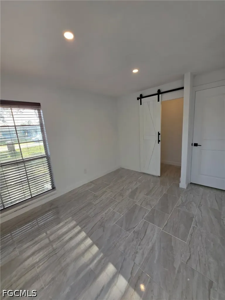 2709 SE 17th Avenue Cape Coral FL 33904