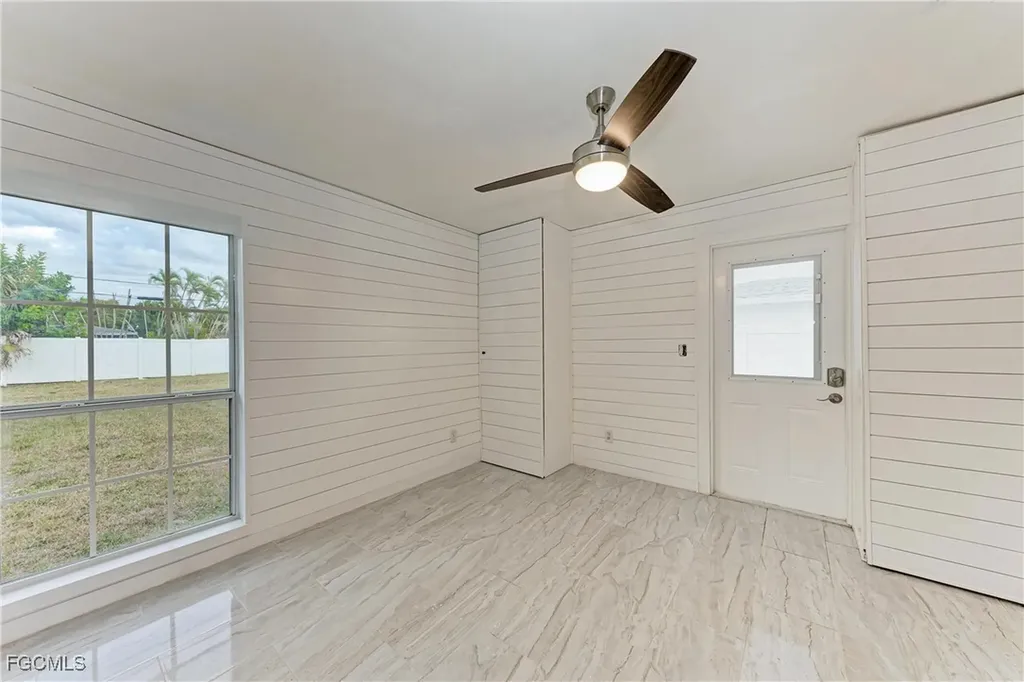 2709 SE 17th Avenue Cape Coral FL 33904