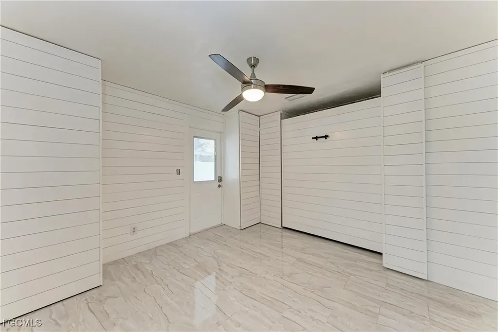 2709 SE 17th Avenue Cape Coral FL 33904