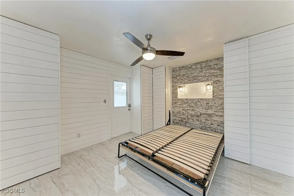 2709 SE 17th Avenue Cape Coral FL 33904