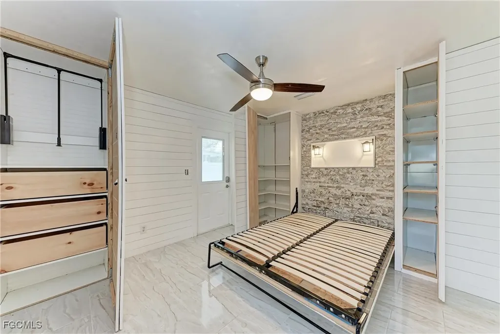 2709 SE 17th Avenue Cape Coral FL 33904